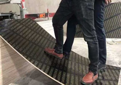 使用廣西柳州建筑模板有什么優(yōu)勢?